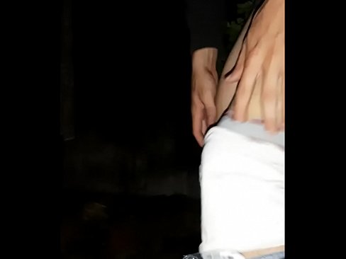 ❤️ השכן שלי קפץ על קיר ההסגר שלי ❌ סרטון אנאלי אצלנו ❌️❤