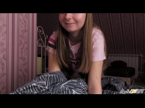 ❤️ בלונדי יונקת את ה-BFF שלה עמוק ומקבלת גמור בפה ❌ סרטון אנאלי אצלנו ❌️❤